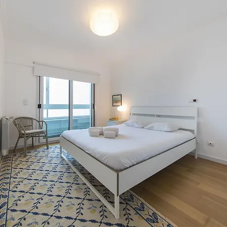 Lovelystay - Family Modern Apartmán