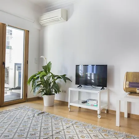 Lovelystay - Family Modern Apartmán *